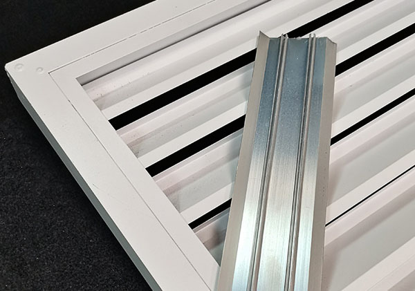 外墻防雨百葉通風(fēng)百窗